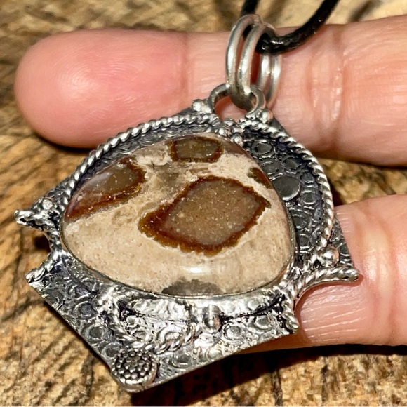 Garnet in Limestone Pendant 2 1/4” - Picture 5 of 14